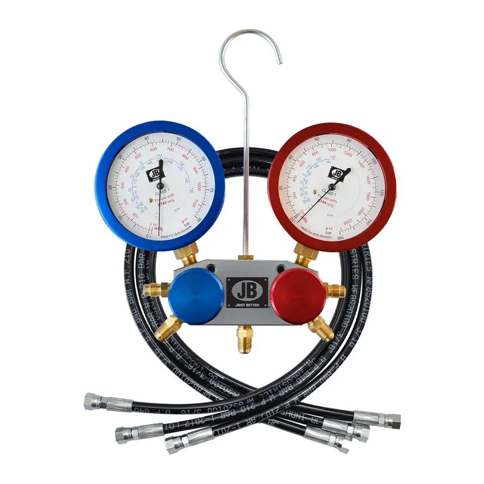 Bộ đồng hồ nạp gas CO2 (R744) 2 van thân nhôm JB Industries 30744 kèm dây đen 36" và hộp đựng