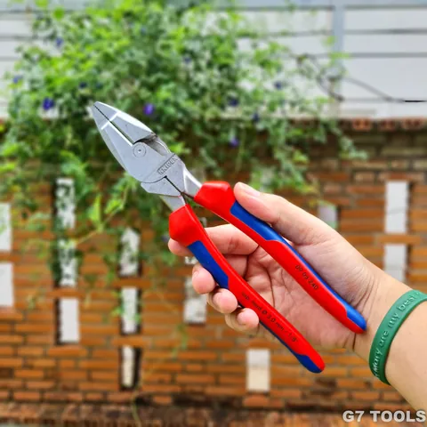Kìm Đa Năng Knipex Lineman 09 05 240 Lưỡi Cắt 62 HRC Dài 240mm Mạ chrome