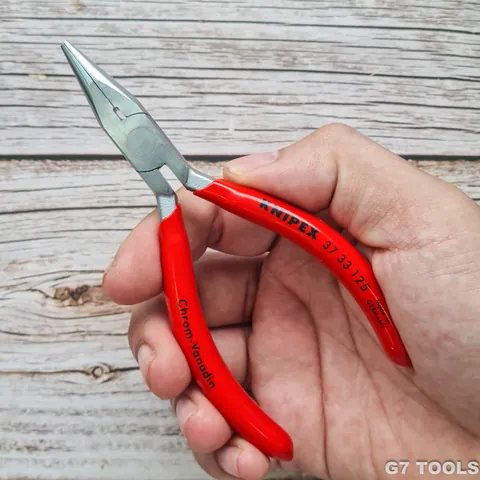 Kìm Kẹp Linh Kiện & Chi Tiết Nhỏ Có Ngàm Trơn Knipex 37 33 125