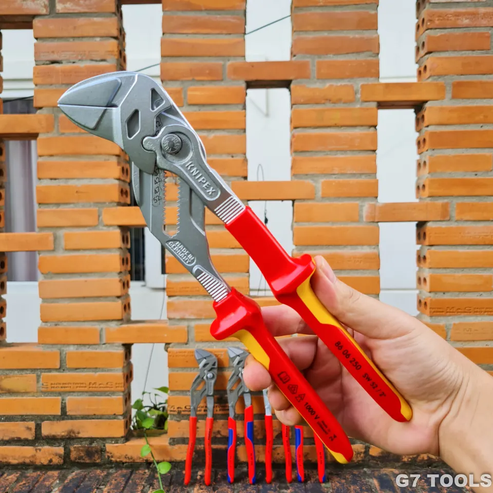 Kìm Mỏ Lết Knipex 86 06 250 Dài 250mm Mở ốc 52mm Khắc số, Cách điện 1000 Volt