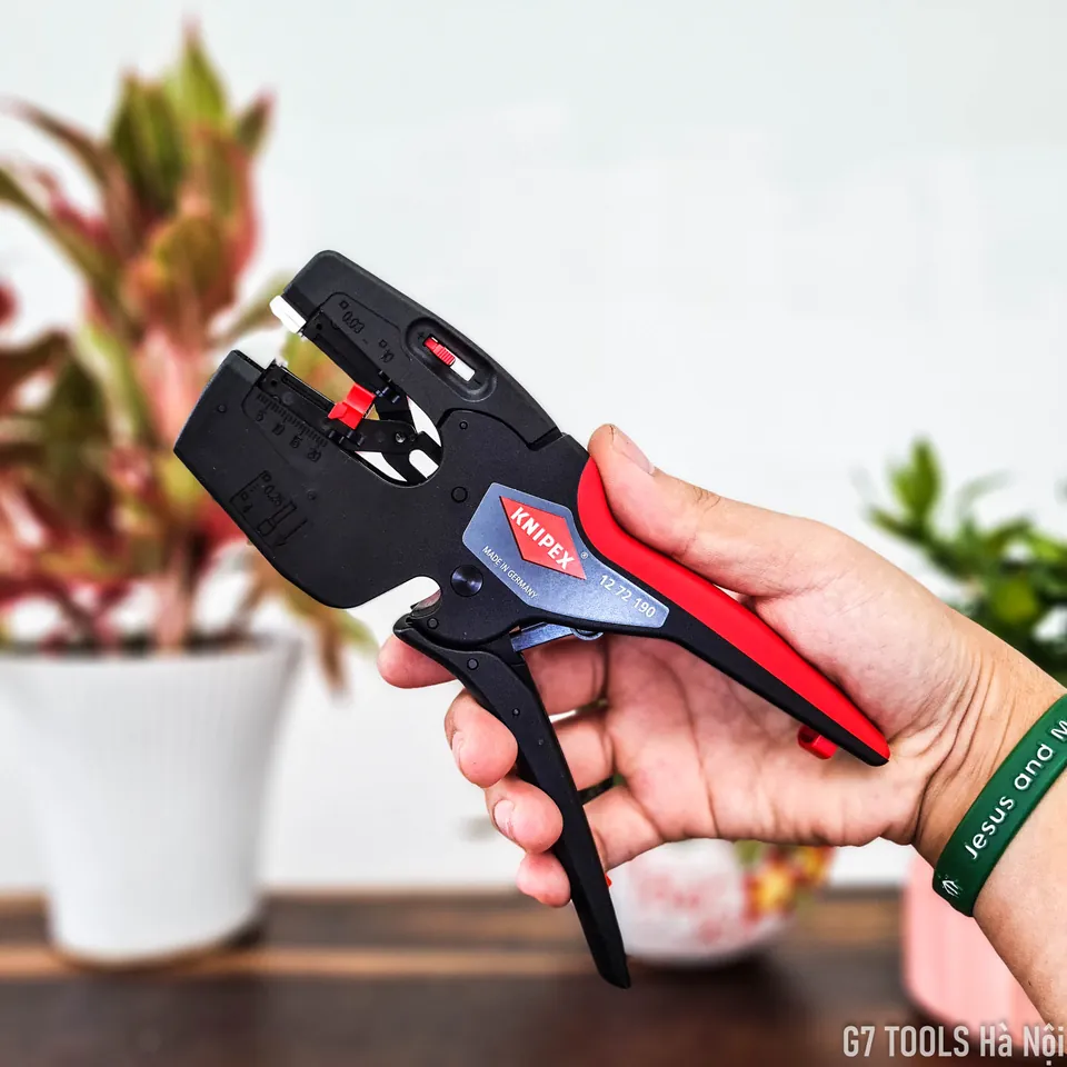 Kìm Tách Cáp Điện NexStrip Knipex 12 72 190 Có Chức Năng Bấm Cos Pin Rỗng